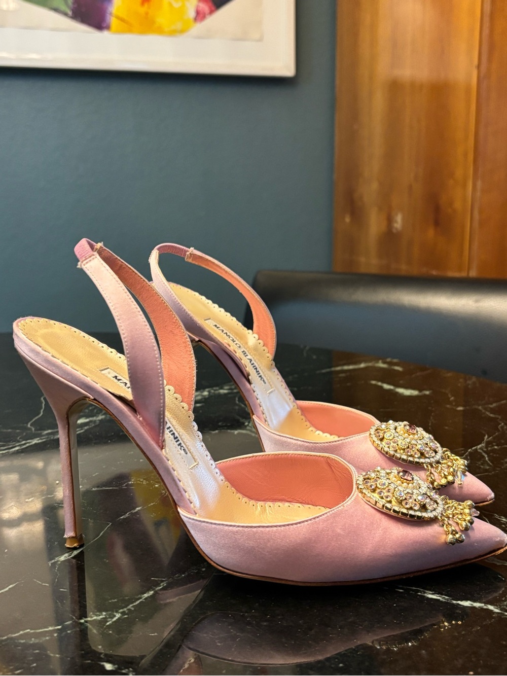 Preloved Manolo Blahnik (US 7.5 EUR38) - Picture 7 of 16